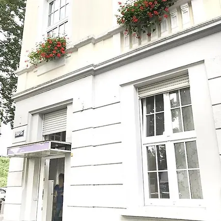 Rumi's Aparthotel